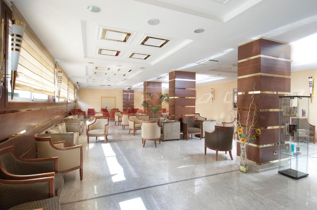 Complesso Termale Vescine Hotel Castelforte Bagian luar foto